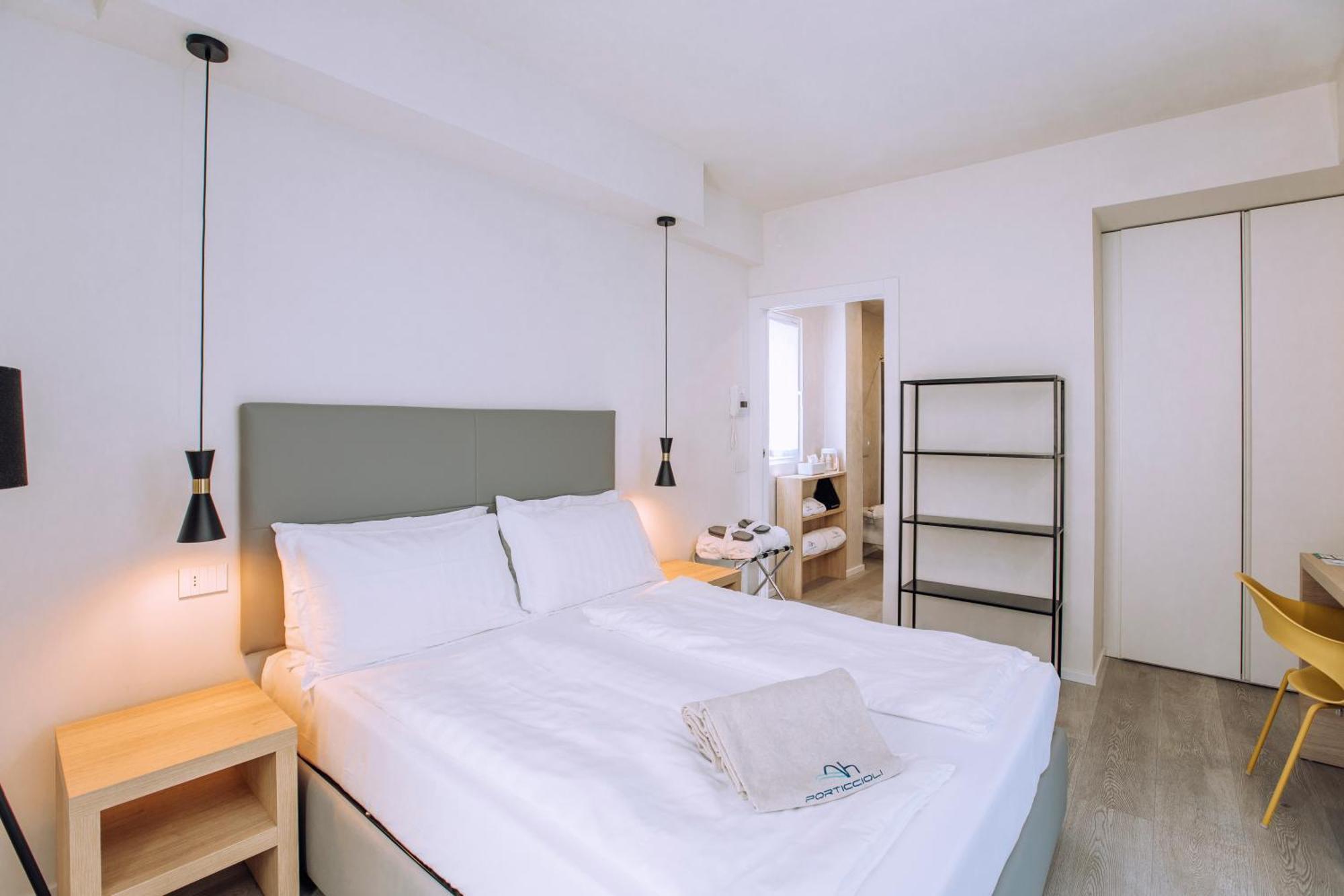 Ah Porticcioli Boutique Apartments San Felice del Benaco Exterior foto